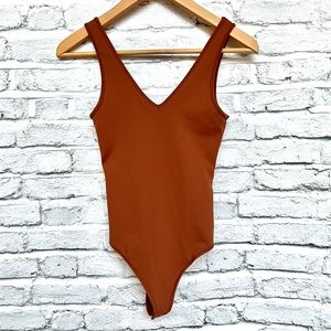 Abercrombie V-neck Seamless Bodysuit XS